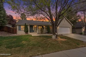 856 Francesca, Sparks, Nevada 89436, 3 Bedrooms Bedrooms, ,2 BathroomsBathrooms,Residential,Residential,Francesca,260003987