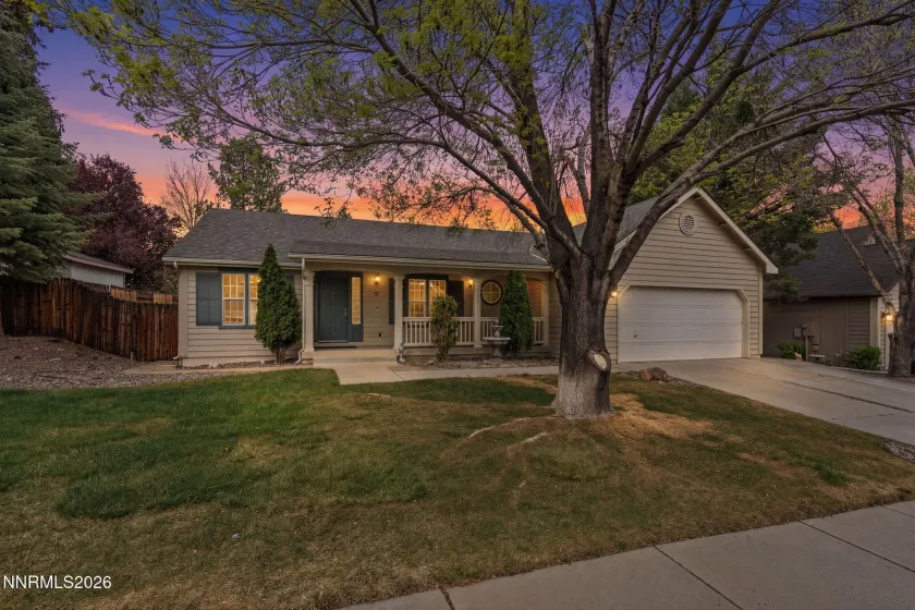 856 Francesca, Sparks, Nevada 89436, 3 Bedrooms Bedrooms, ,2 BathroomsBathrooms,Residential,Residential,Francesca,260003987