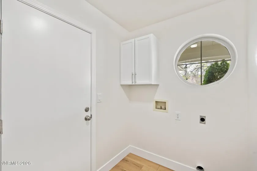 856 Francesca, Sparks, Nevada 89436, 3 Bedrooms Bedrooms, ,2 BathroomsBathrooms,Residential,Residential,Francesca,260003987