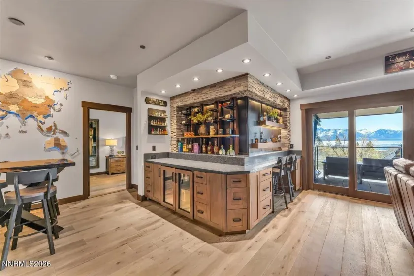 17 Beach Club, Stateline, Nevada 89449, 4 Bedrooms Bedrooms, ,4 BathroomsBathrooms,Residential,Residential,Beach Club,260003988