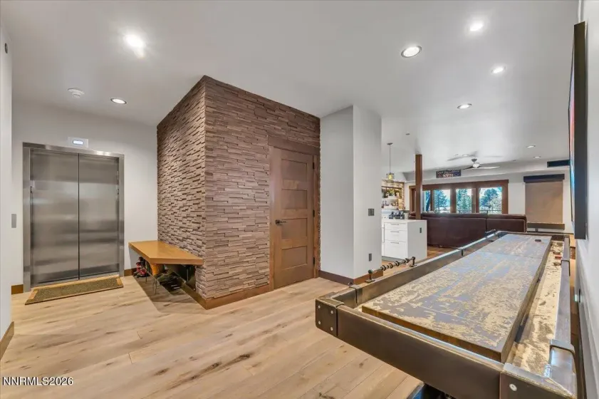 17 Beach Club, Stateline, Nevada 89449, 4 Bedrooms Bedrooms, ,4 BathroomsBathrooms,Residential,Residential,Beach Club,260003988