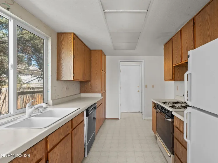 465 Stampmill, Wadsworth, Nevada 89442, 3 Bedrooms Bedrooms, ,2 BathroomsBathrooms,Residential,Residential,Stampmill,260003989