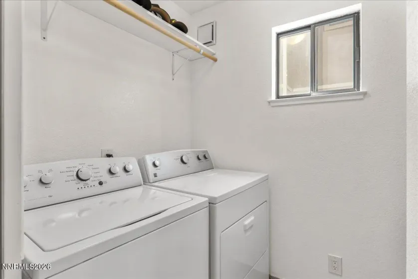 5829 Coyote Ridge, Reno, Nevada 89523, 2 Bedrooms Bedrooms, ,3 BathroomsBathrooms,Residential,Residential,Coyote Ridge,260003990