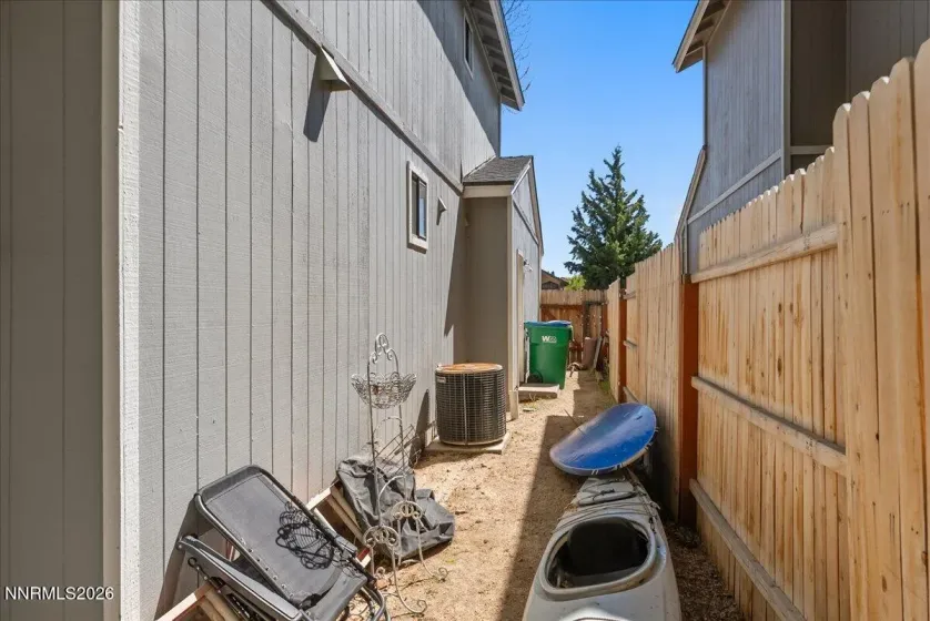 5829 Coyote Ridge, Reno, Nevada 89523, 2 Bedrooms Bedrooms, ,3 BathroomsBathrooms,Residential,Residential,Coyote Ridge,260003990