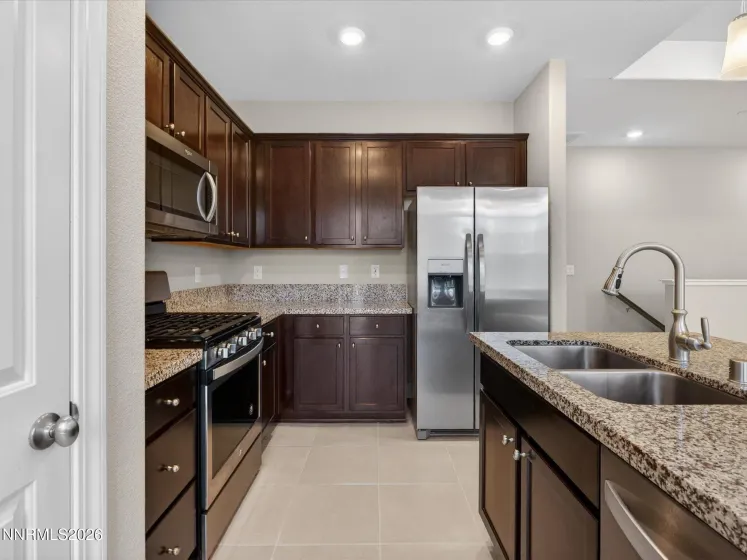 1875 Sea Horse, Reno, Nevada 89521, 2 Bedrooms Bedrooms, ,2 BathroomsBathrooms,Residential,Residential,Sea Horse,260003992