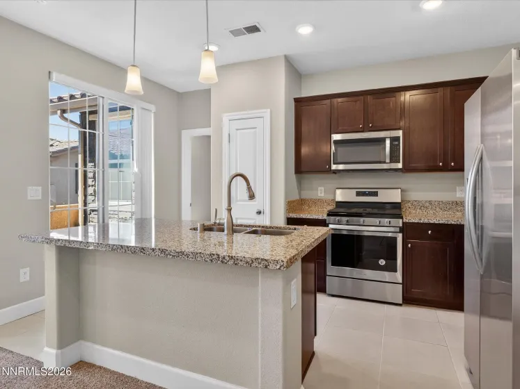 1875 Sea Horse, Reno, Nevada 89521, 2 Bedrooms Bedrooms, ,2 BathroomsBathrooms,Residential,Residential,Sea Horse,260003992