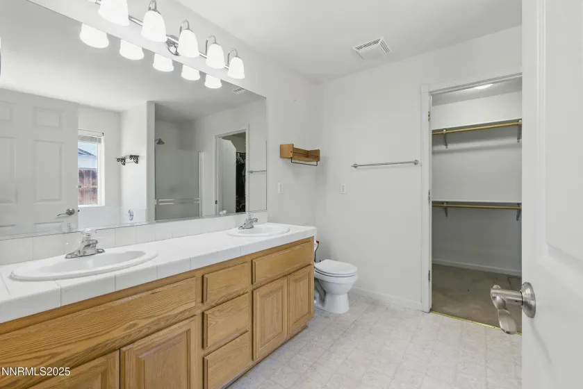 751 Divot, Fernley, Nevada 89408, 3 Bedrooms Bedrooms, ,2 BathroomsBathrooms,Residential,Residential,Divot,250051857