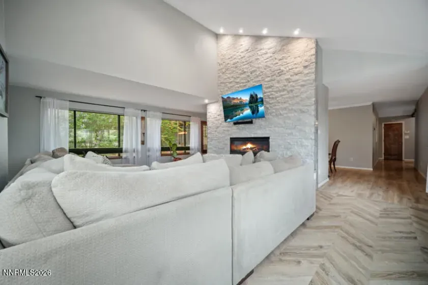 3625 Cashill, Reno, Nevada 89509, 6 Bedrooms Bedrooms, ,3 BathroomsBathrooms,Residential,Residential,Cashill,260003993