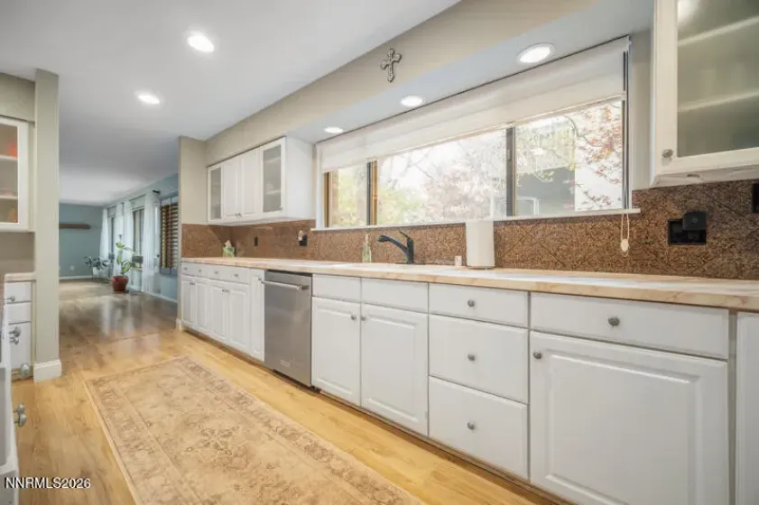 3625 Cashill, Reno, Nevada 89509, 6 Bedrooms Bedrooms, ,3 BathroomsBathrooms,Residential,Residential,Cashill,260003993