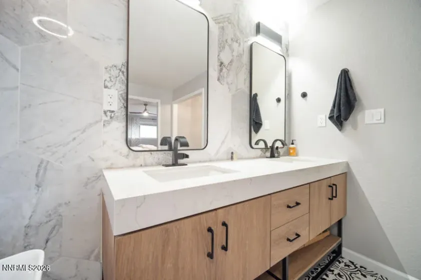 3625 Cashill, Reno, Nevada 89509, 6 Bedrooms Bedrooms, ,3 BathroomsBathrooms,Residential,Residential,Cashill,260003993