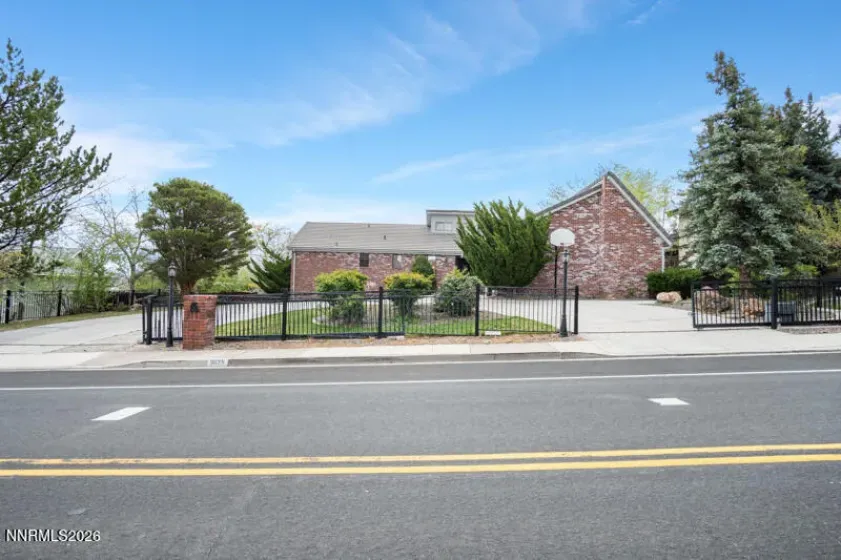 3625 Cashill, Reno, Nevada 89509, 6 Bedrooms Bedrooms, ,3 BathroomsBathrooms,Residential,Residential,Cashill,260003993