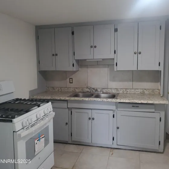 742 D, Hawthorne, Nevada 89415, 3 Bedrooms Bedrooms, ,2 BathroomsBathrooms,Residential,Residential,D,0,250055709