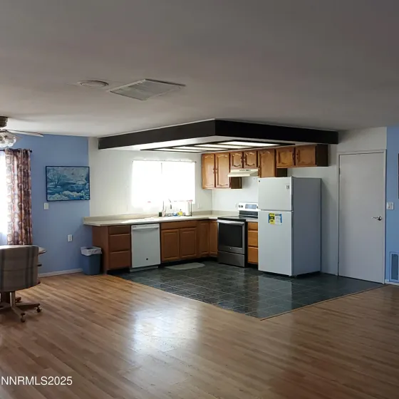 155 Lucille, Walker Lake, Nevada 89415, 3 Bedrooms Bedrooms, ,2 BathroomsBathrooms,Residential,Residential,Lucille,250056783