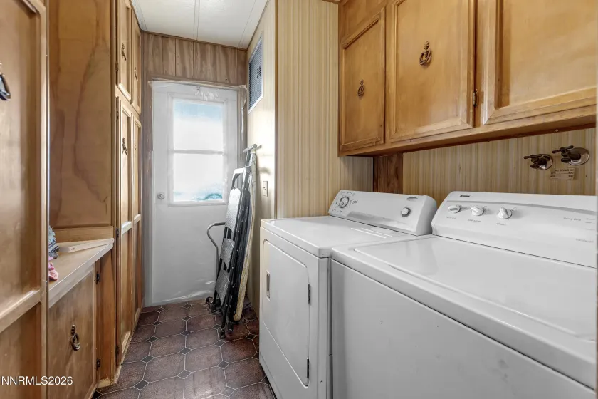 170 Heritage, Sun Valley, Nevada 89433, 6 Bedrooms Bedrooms, ,Residential,Residential,Heritage,260003994