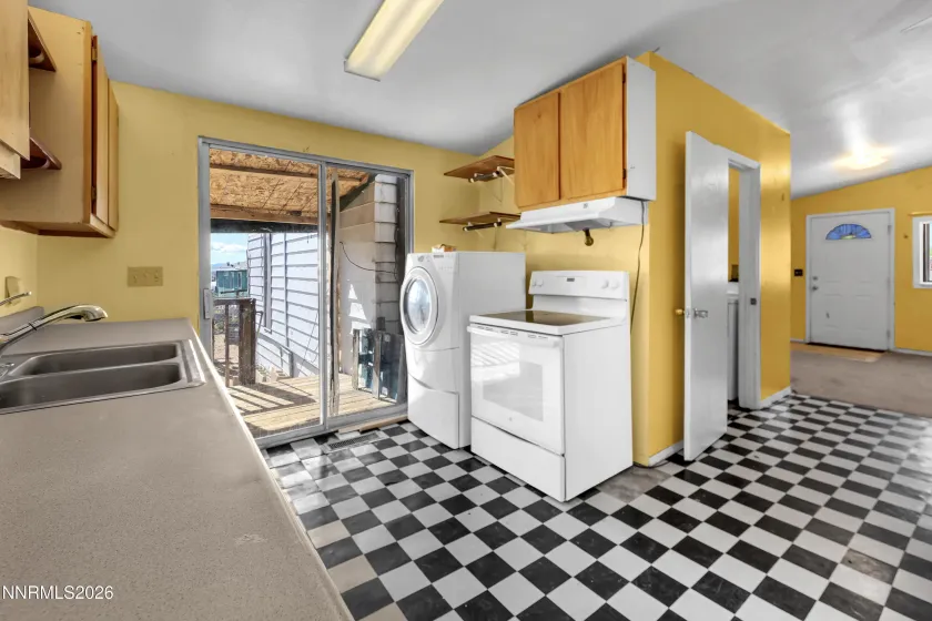 170 Heritage, Sun Valley, Nevada 89433, 6 Bedrooms Bedrooms, ,Residential,Residential,Heritage,260003994