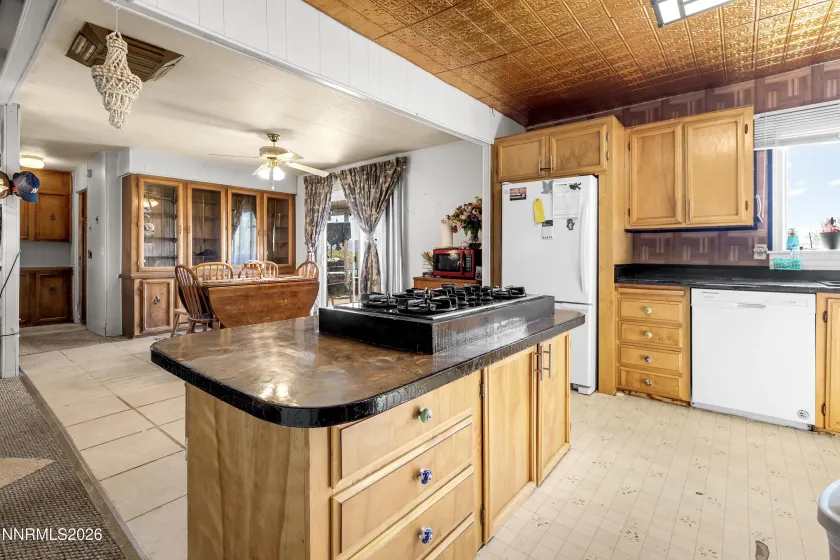 170 Heritage, Sun Valley, Nevada 89433, 6 Bedrooms Bedrooms, ,Residential,Residential,Heritage,260003994