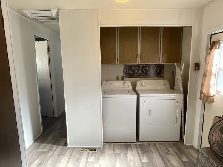 6 Mobile Manor Drive, Reno, Nevada 89506, 2 Bedrooms Bedrooms, 11 Rooms Rooms,2 BathroomsBathrooms,Manufactured,Residential,Mobile Manor,260003995