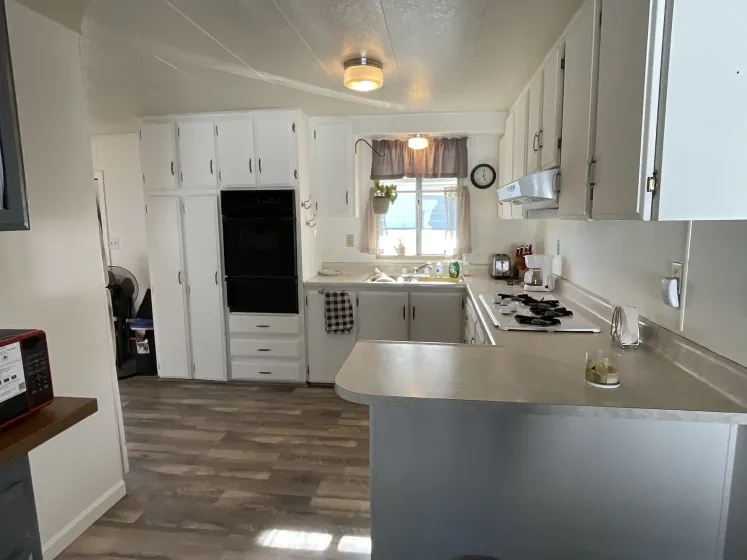 6 Mobile Manor Drive, Reno, Nevada 89506, 2 Bedrooms Bedrooms, 11 Rooms Rooms,2 BathroomsBathrooms,Manufactured,Residential,Mobile Manor,260003995