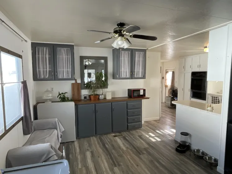 6 Mobile Manor Drive, Reno, Nevada 89506, 2 Bedrooms Bedrooms, 11 Rooms Rooms,2 BathroomsBathrooms,Manufactured,Residential,Mobile Manor,260003995