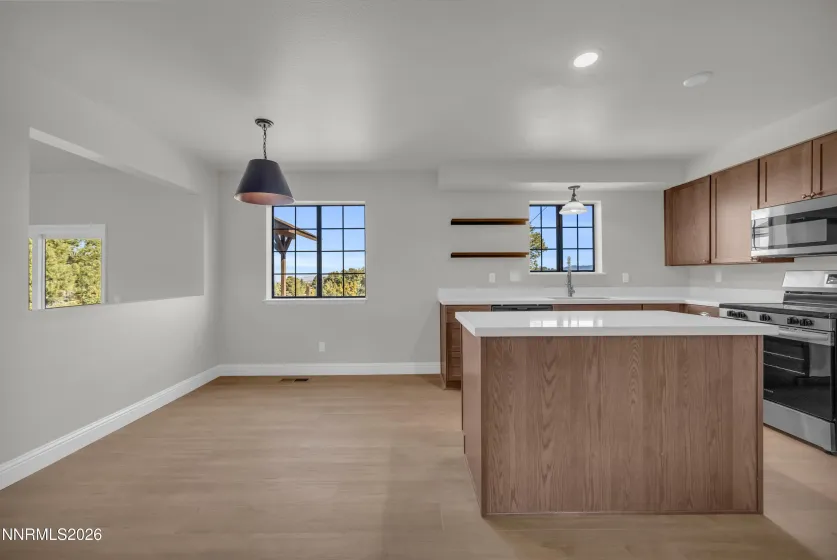 1525 Bonanza, Reno, Nevada 89521, 5 Bedrooms Bedrooms, ,3 BathroomsBathrooms,Residential,Residential,Bonanza,260002006