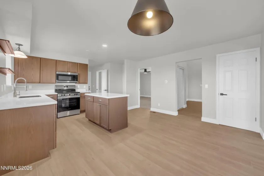 1525 Bonanza, Reno, Nevada 89521, 5 Bedrooms Bedrooms, ,3 BathroomsBathrooms,Residential,Residential,Bonanza,260002006