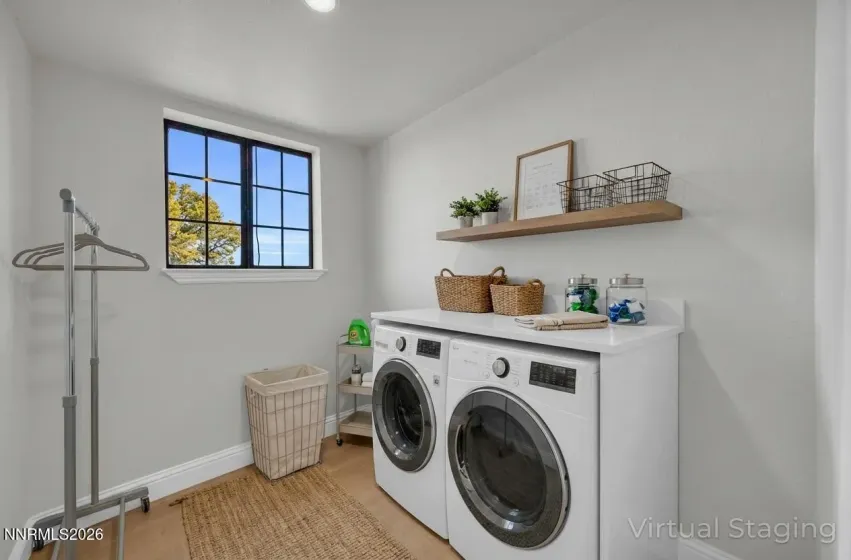 1525 Bonanza, Reno, Nevada 89521, 5 Bedrooms Bedrooms, ,3 BathroomsBathrooms,Residential,Residential,Bonanza,260002006