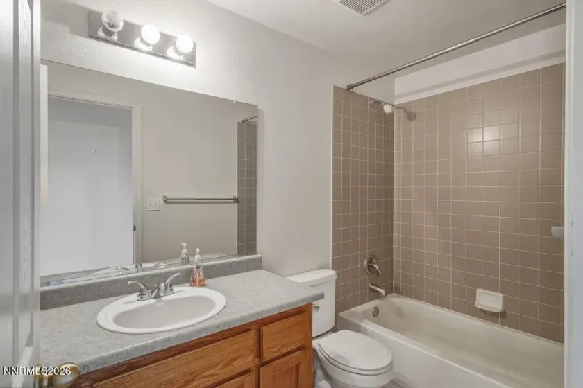 912 Nicole, Dayton, Nevada 89403, 3 Bedrooms Bedrooms, ,2 BathroomsBathrooms,Residential,Residential,Nicole,260001652