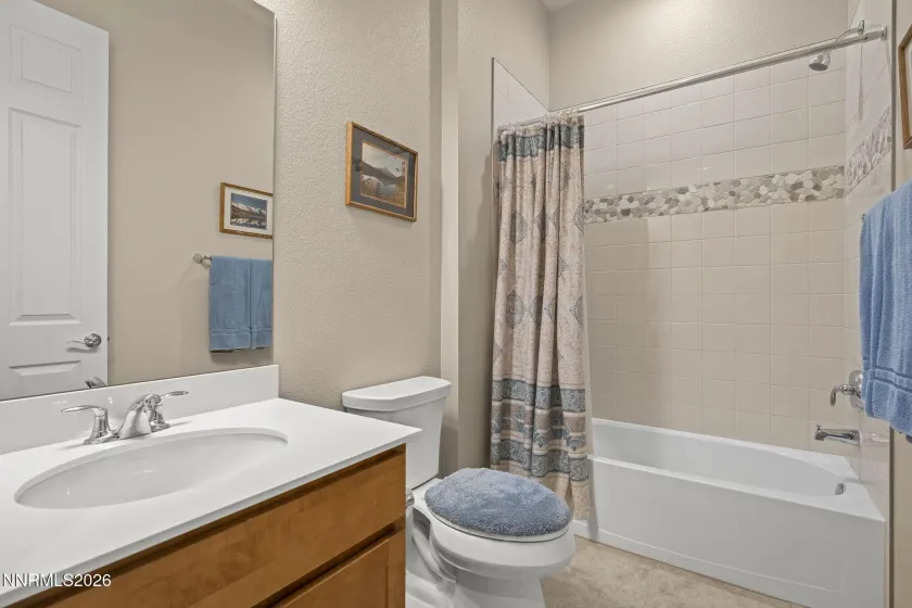 7568 Redcloud, Sparks, Nevada 89436, 2 Bedrooms Bedrooms, ,3 BathroomsBathrooms,Residential,Residential,Redcloud,260003995