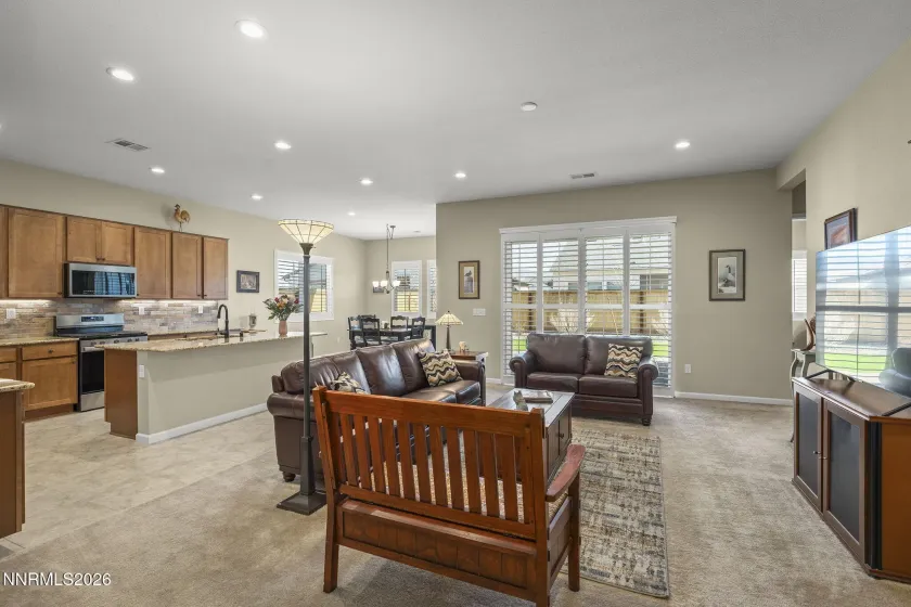 7568 Redcloud, Sparks, Nevada 89436, 2 Bedrooms Bedrooms, ,3 BathroomsBathrooms,Residential,Residential,Redcloud,260003995