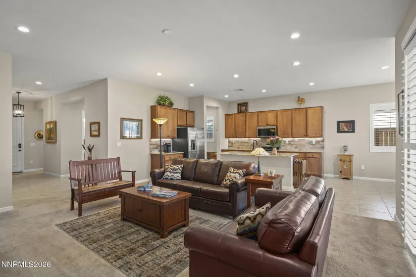 7568 Redcloud, Sparks, Nevada 89436, 2 Bedrooms Bedrooms, ,3 BathroomsBathrooms,Residential,Residential,Redcloud,260003995