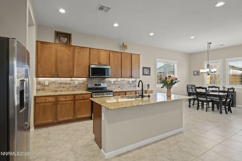 7568 Redcloud, Sparks, Nevada 89436, 2 Bedrooms Bedrooms, ,3 BathroomsBathrooms,Residential,Residential,Redcloud,260003995