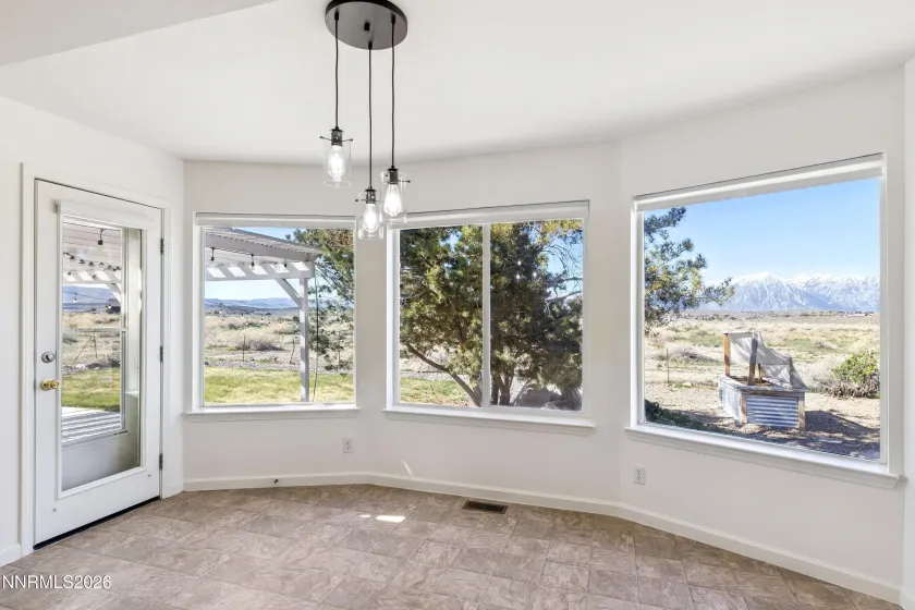 2363 Juniper, Gardnerville, Nevada 89460, 3 Bedrooms Bedrooms, ,2 BathroomsBathrooms,Residential,Residential,Juniper,260003998