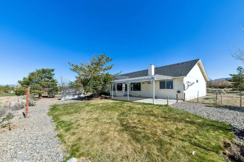 2363 Juniper, Gardnerville, Nevada 89460, 3 Bedrooms Bedrooms, ,2 BathroomsBathrooms,Residential,Residential,Juniper,260003998