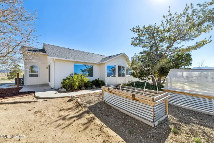 2363 Juniper, Gardnerville, Nevada 89460, 3 Bedrooms Bedrooms, ,2 BathroomsBathrooms,Residential,Residential,Juniper,260003998