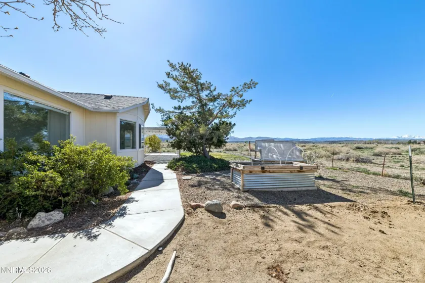 2363 Juniper, Gardnerville, Nevada 89460, 3 Bedrooms Bedrooms, ,2 BathroomsBathrooms,Residential,Residential,Juniper,260003998