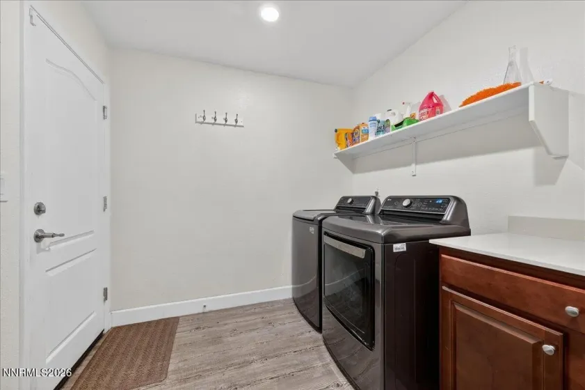 7319 Rutherford, Reno, Nevada 89506, 4 Bedrooms Bedrooms, ,2 BathroomsBathrooms,Residential,Residential,Rutherford,260003999