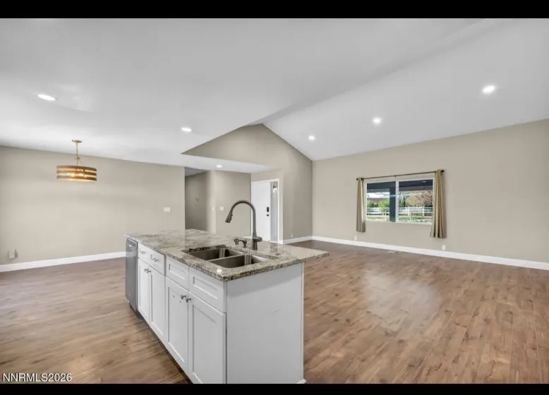 1777 Crockett, Gardnerville, Nevada 89410, 3 Bedrooms Bedrooms, ,2 BathroomsBathrooms,Residential,Residential,Crockett,260004002