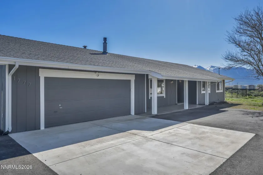 1777 Crockett, Gardnerville, Nevada 89410, 3 Bedrooms Bedrooms, ,2 BathroomsBathrooms,Residential,Residential,Crockett,260004002