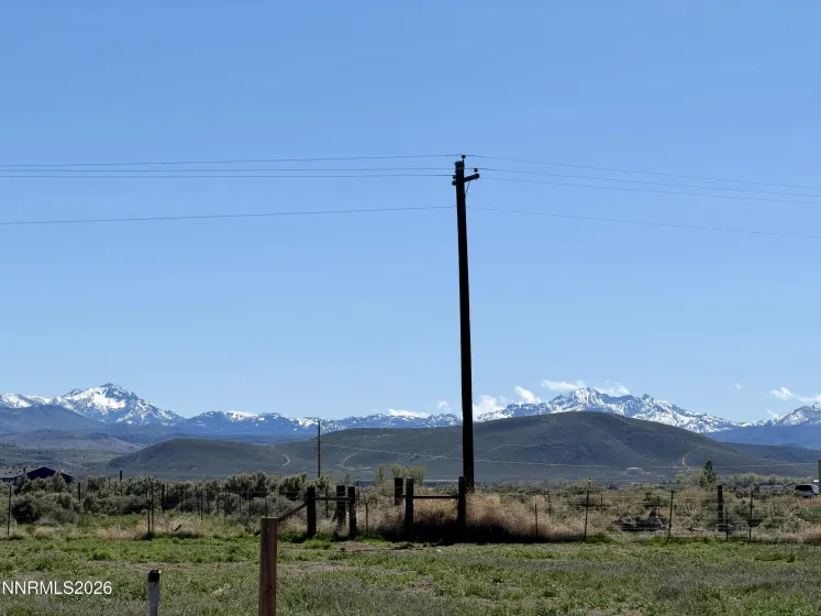 1777 Crockett, Gardnerville, Nevada 89410, 3 Bedrooms Bedrooms, ,2 BathroomsBathrooms,Residential,Residential,Crockett,260004002