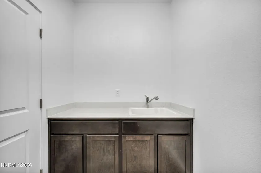 1279 Nebula, Carson City, Nevada 89705, 5 Bedrooms Bedrooms, ,5 BathroomsBathrooms,Residential,Residential,Nebula,260004004