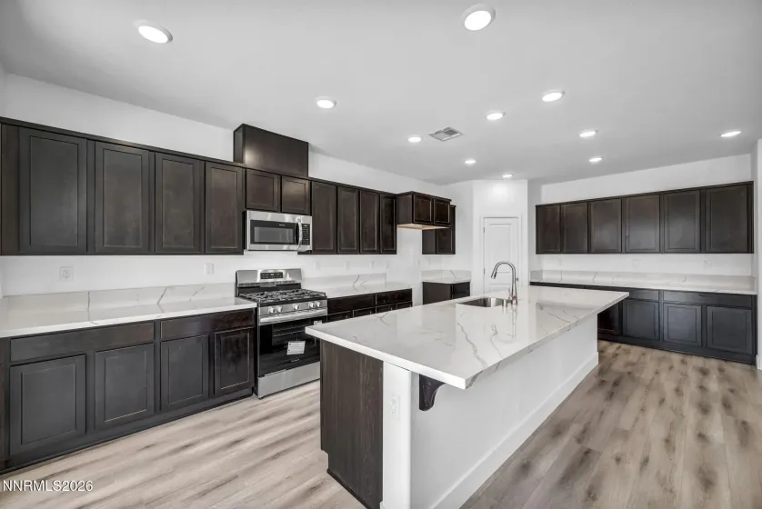 1279 Nebula, Carson City, Nevada 89705, 5 Bedrooms Bedrooms, ,5 BathroomsBathrooms,Residential,Residential,Nebula,260004004