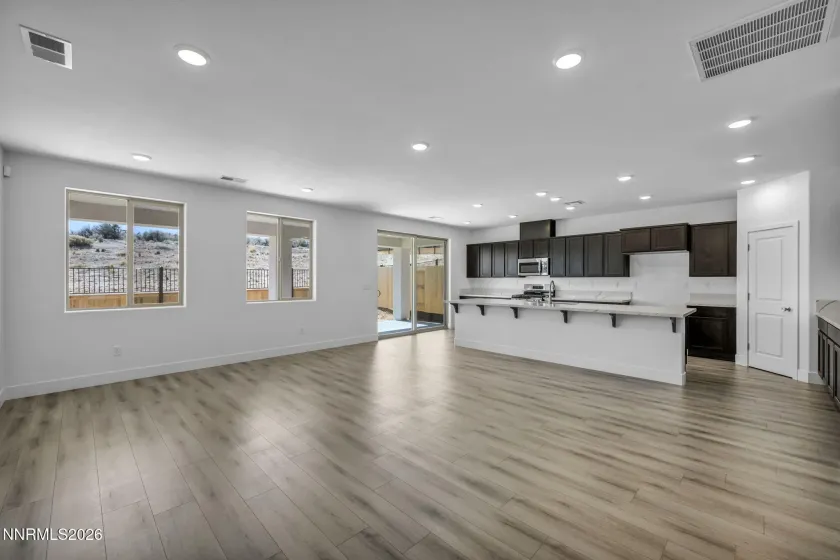 1279 Nebula, Carson City, Nevada 89705, 5 Bedrooms Bedrooms, ,5 BathroomsBathrooms,Residential,Residential,Nebula,260004004