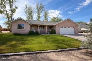2210 Christie, Fallon, Nevada 89406, 3 Bedrooms Bedrooms, ,2 BathroomsBathrooms,Residential,Residential,Christie,260004009