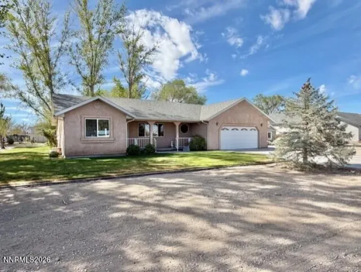 2210 Christie, Fallon, Nevada 89406, 3 Bedrooms Bedrooms, ,2 BathroomsBathrooms,Residential,Residential,Christie,260004009