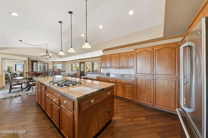 281 Shadow Mountain, Gardnerville, Nevada 89460, 2 Bedrooms Bedrooms, ,3 BathroomsBathrooms,Residential,Residential,Shadow Mountain,260004011