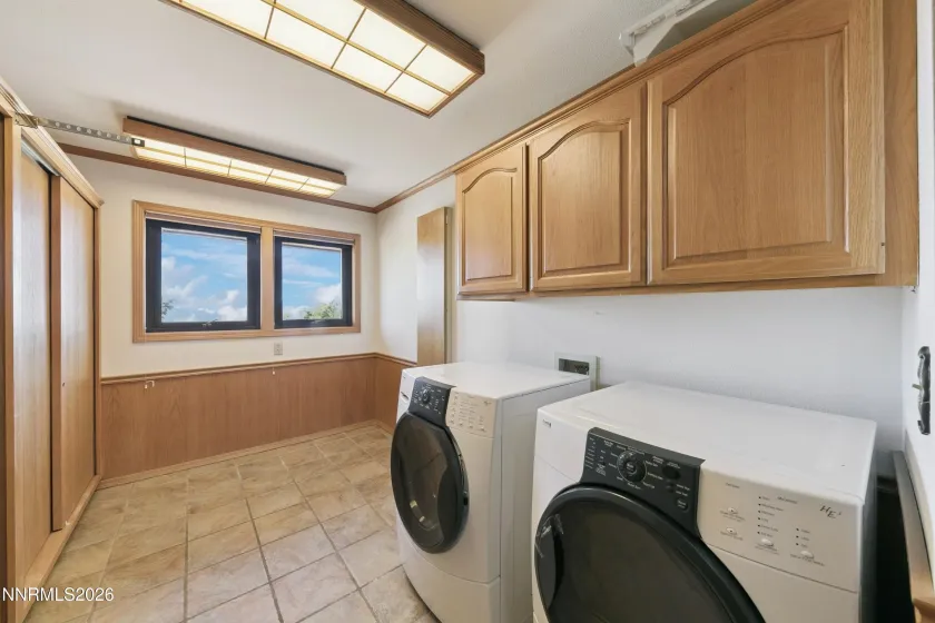 281 Shadow Mountain, Gardnerville, Nevada 89460, 2 Bedrooms Bedrooms, ,3 BathroomsBathrooms,Residential,Residential,Shadow Mountain,260004011