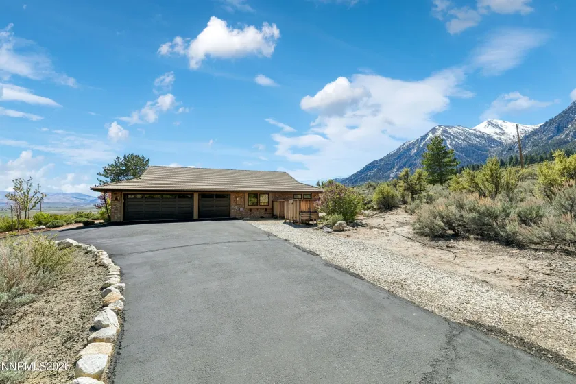 281 Shadow Mountain, Gardnerville, Nevada 89460, 2 Bedrooms Bedrooms, ,3 BathroomsBathrooms,Residential,Residential,Shadow Mountain,260004011
