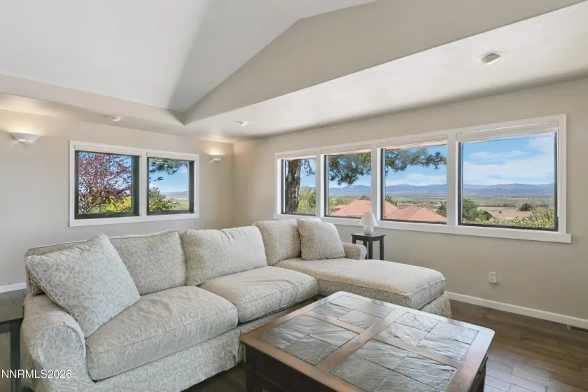 281 Shadow Mountain, Gardnerville, Nevada 89460, 2 Bedrooms Bedrooms, ,3 BathroomsBathrooms,Residential,Residential,Shadow Mountain,260004011