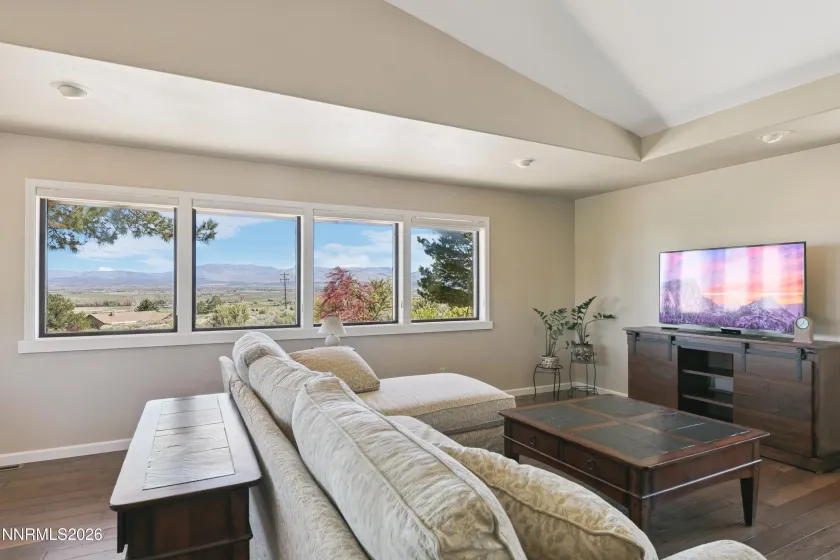 281 Shadow Mountain, Gardnerville, Nevada 89460, 2 Bedrooms Bedrooms, ,3 BathroomsBathrooms,Residential,Residential,Shadow Mountain,260004011