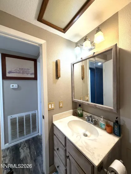 5 Rhoda, Yerington, Nevada 89447, 3 Bedrooms Bedrooms, ,2 BathroomsBathrooms,Residential,Residential,Rhoda,260004012